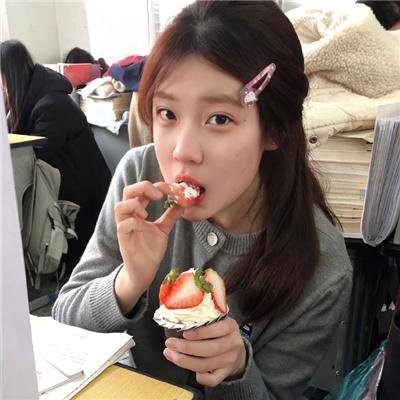 大婚当日首富老妈来寻我